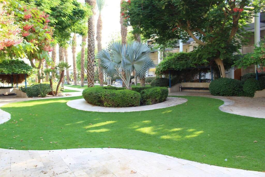 Appartement Pool Side Luxury At Royal Park-new Listing Eilat